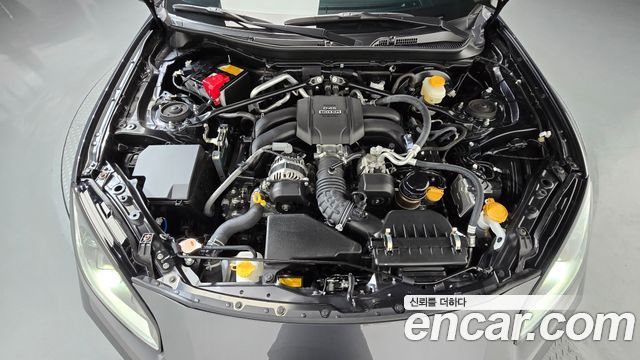 Toyota GR86 2.4 Premium 2025 — фото 6
