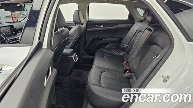 Kia K5 (III) 2.0 Prestige 2022 — фото 11