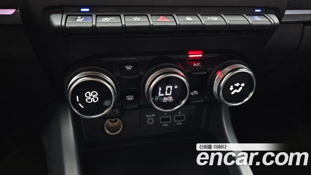 Renault Korea XM3 1.3 TCe RE 2020 — фото 27