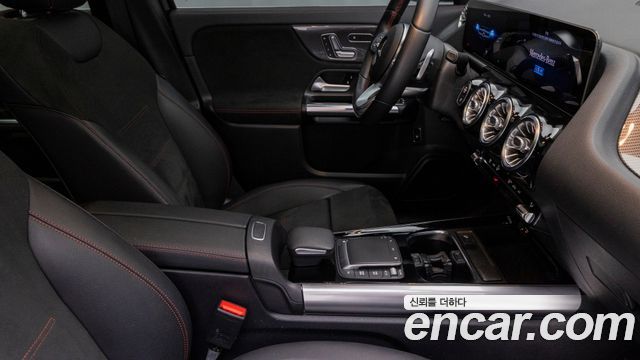 Mercedes-Benz GLA-Class (H247) GLA250 4MATIC 2020 — фото 9