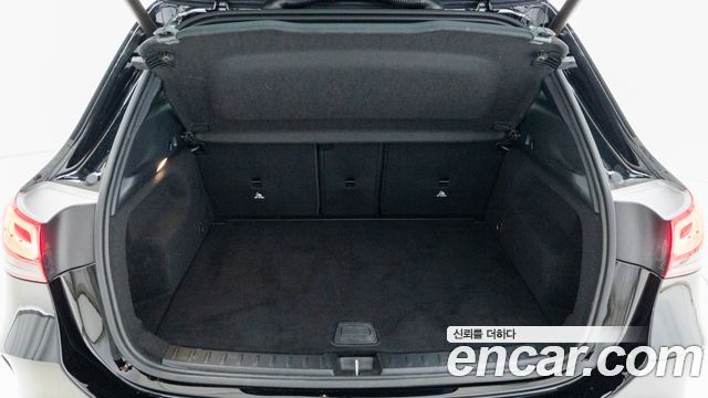 Mercedes-Benz GLA-Class (H247) GLA250 4MATIC 2020 — фото 15