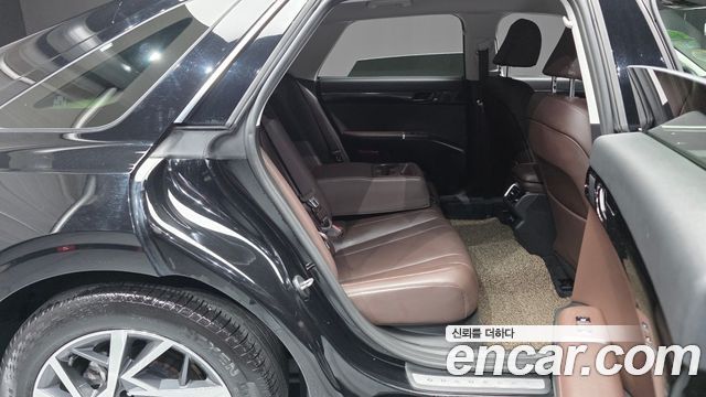 Hyundai Grandeur (GN7) 2,5 Gasoline 2WD Premium 2023 — фото 12