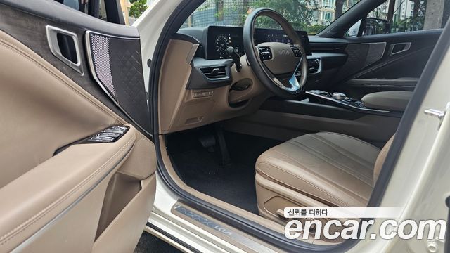 Kia K8 2.5 Gasoline 2WD Noblesse 2024 — фото 16
