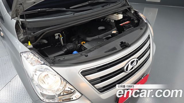 Hyundai Grand Starex 5-Seater VAN Smart 2018 — фото 6
