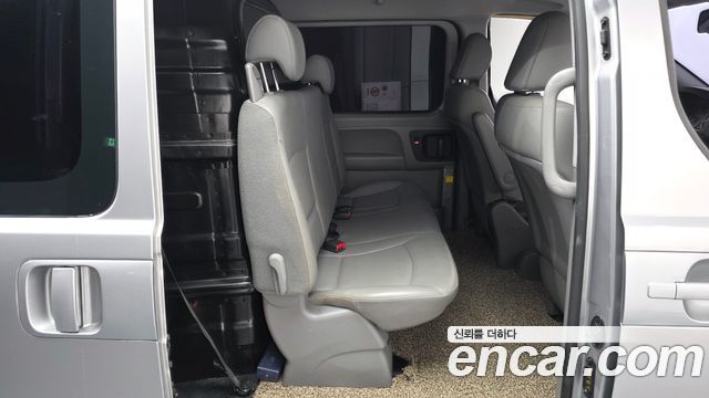 Hyundai Grand Starex 5-Seater VAN Smart 2018 — фото 12