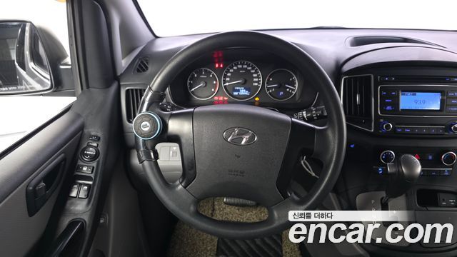 Hyundai Grand Starex 5-Seater VAN Smart 2018 — фото 13