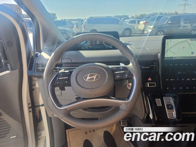 Hyundai Staria HEV 1.6 Lounge 9-Seater Inspiration 2025 — фото 7