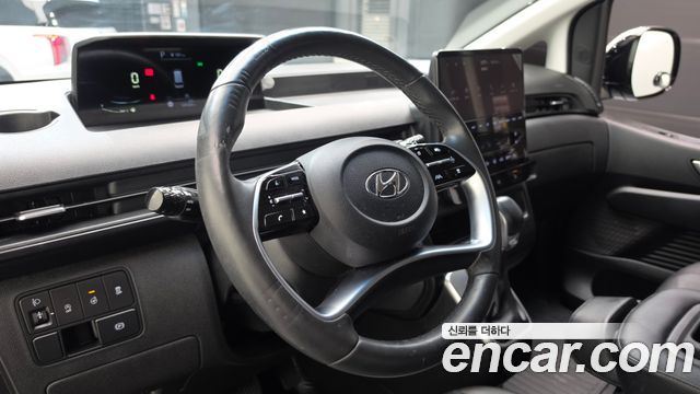 Hyundai Staria Cargo 3-Seater Modern 2022 — фото 13