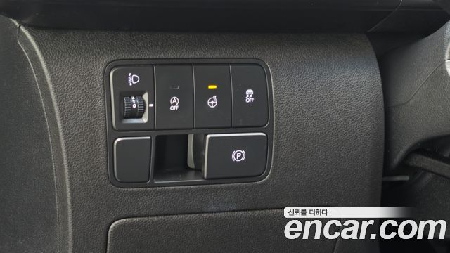 Hyundai Staria Cargo 3-Seater Modern 2022 — фото 15