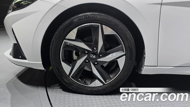 Hyundai Avante (CN7) 1.6 Inspiration 2021 — фото 5