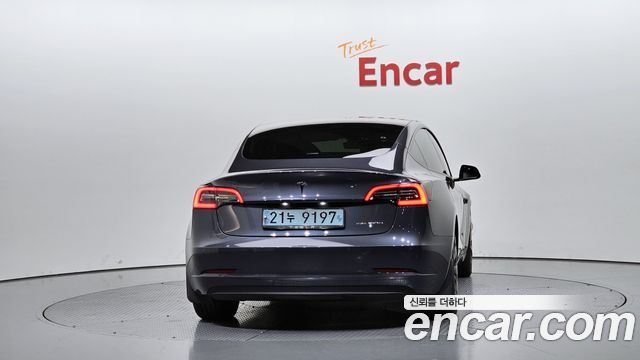 Tesla Model 3 Long Range AWD 2022 — фото 4