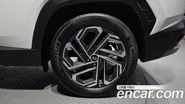 Hyundai Tucson Hybrid (NX4) HEV 1.6 2WD Inspiration 2024 — фото 21