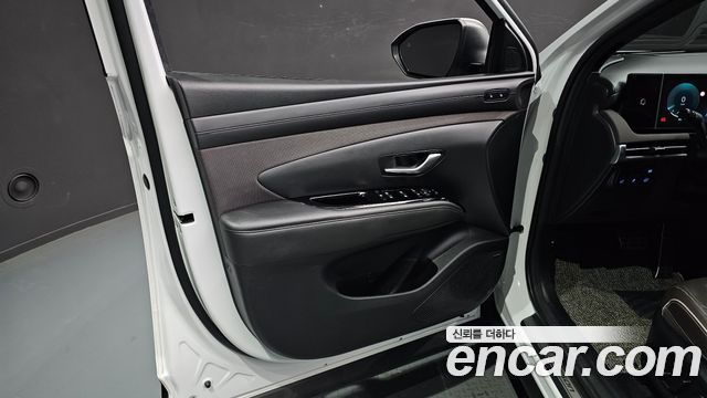 Hyundai Tucson Hybrid (NX4) HEV 1.6 2WD Inspiration 2024 — фото 24