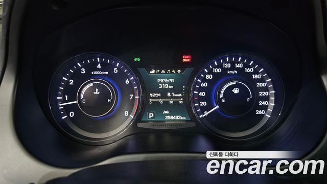 Hyundai Grandeur (HG) HG300 Premium Collection 2017 — фото 8