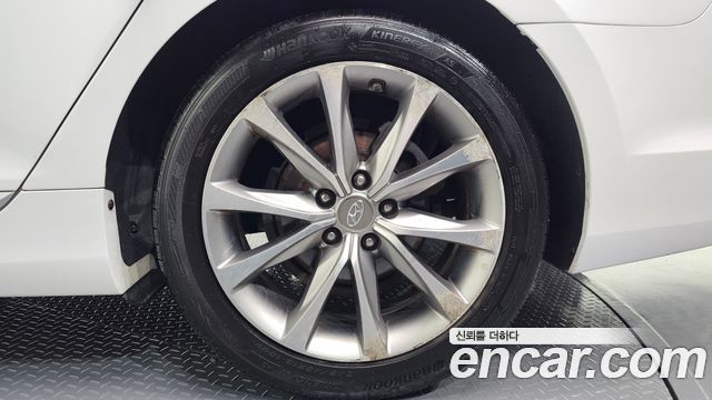 Hyundai Grandeur (HG) HG300 Premium Collection 2017 — фото 21