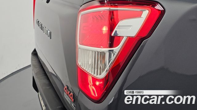 KG Mobility (SsangYong) Rexton Sports Khan Diesel 2.2 4WD Pioneer S (Link) 2019 — фото 23