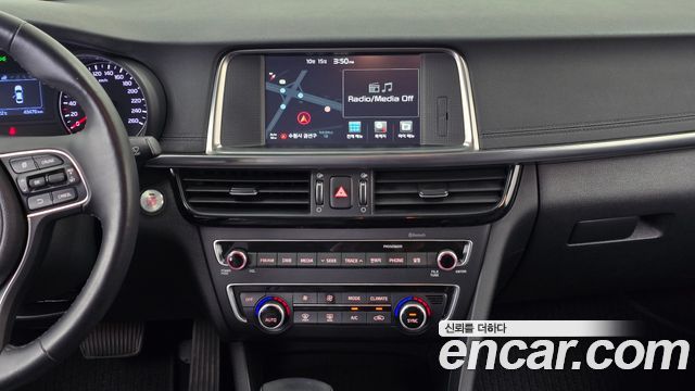 Kia K5 (II) 2.0 MX Prestige 2016 — фото 12