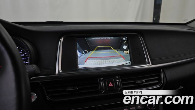 Kia K5 (II) 2.0 MX Prestige 2016 — фото 15