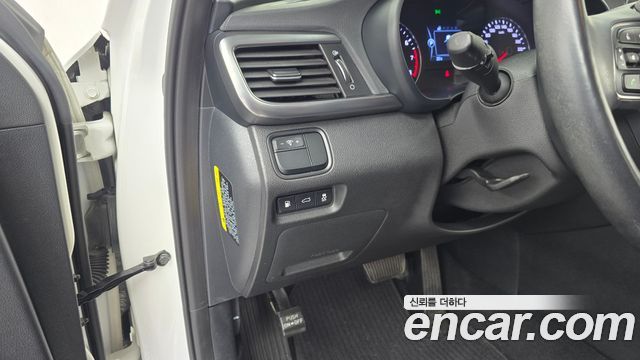 Kia K5 (II) 2.0 MX Prestige 2016 — фото 28