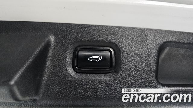 Hyundai Santa Fe HEV 1.6 2WD Prestige 2022 — фото 30