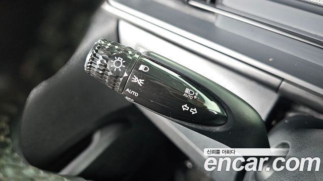 Hyundai Staria Tourer 9-Seater Modern 2023 — фото 18