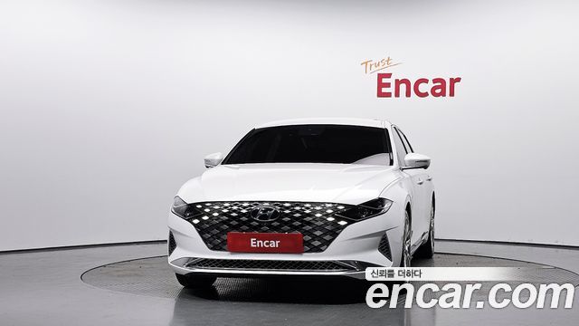 Hyundai Grandeur (IG) 2.5 Calligraphy 2020 — фото 3