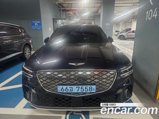 Genesis Electrified (GV70) e-AWD