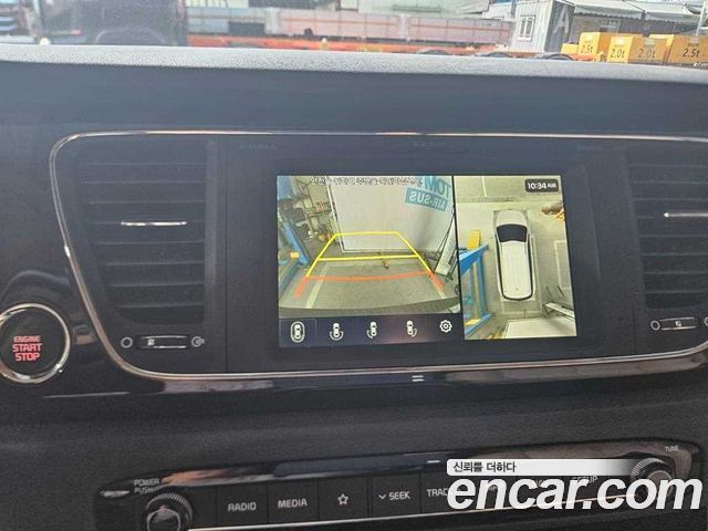 Kia Carnival Gasoline 9-Seater Hi-Limousine Noblesse Special 2020 — фото 7