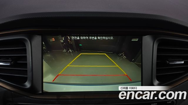 Hyundai Ioniq Electric Q 2018 — фото 14