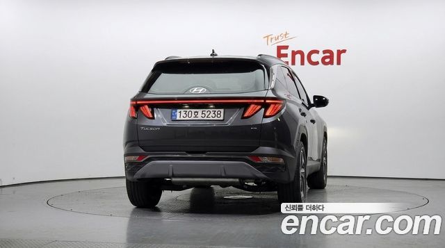Hyundai Tucson (NX4) Gasoline 1.6 Turbo 2WD Inspiration 2023 — фото 4