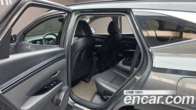 Hyundai Tucson (NX4) Gasoline 1.6 Turbo 2WD Inspiration 2023 — фото 12