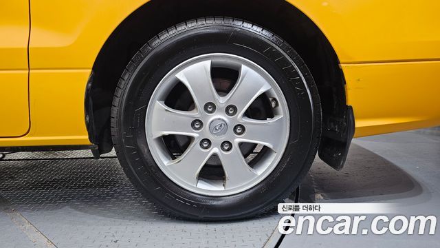 Hyundai Grand Starex School Bus 2020 — фото 27