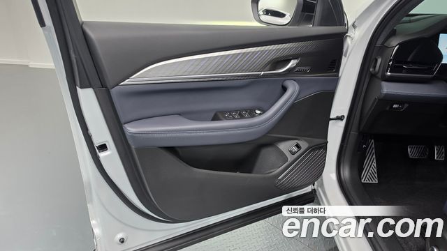 Renault Korea Grand Koleos 1.5 E-TECH Iconic 2WD 2025 — фото 24