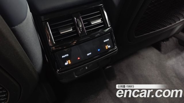 Renault Korea Grand Koleos 1.5 E-TECH Iconic 2WD 2025 — фото 27