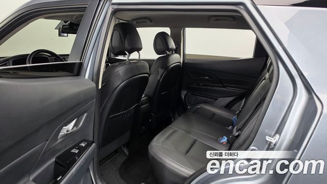 KG Mobility (SsangYong) Beautiful Korando Gasoline 1.5 2WD C5 Plus 2021 — фото 11