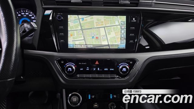 KG Mobility (SsangYong) Beautiful Korando Gasoline 1.5 2WD C5 Plus 2021 — фото 12