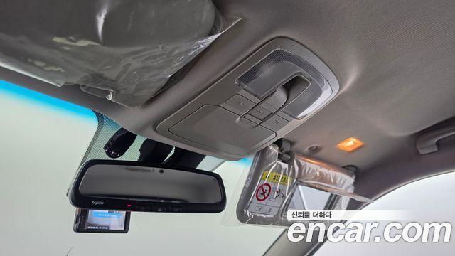 KG Mobility (SsangYong) Beautiful Korando Gasoline 1.5 2WD C5 Plus 2021 — фото 18