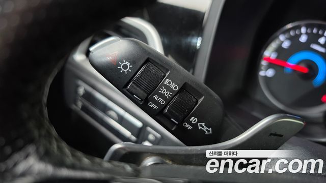 KG Mobility (SsangYong) Beautiful Korando Gasoline 1.5 2WD C5 Plus 2021 — фото 28
