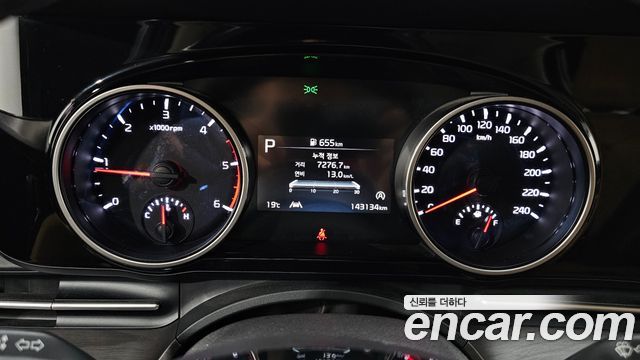Kia Carnival (IV) Diesel 9-Seater Prestige 2022 — фото 8