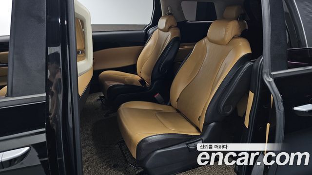 Kia Carnival (IV) Diesel 9-Seater Prestige 2022 — фото 12