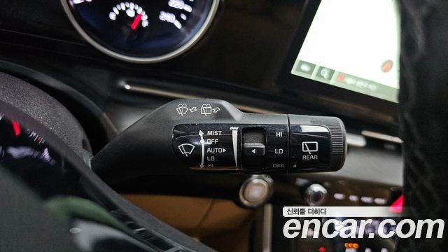Kia Carnival (IV) Diesel 9-Seater Prestige 2022 — фото 31