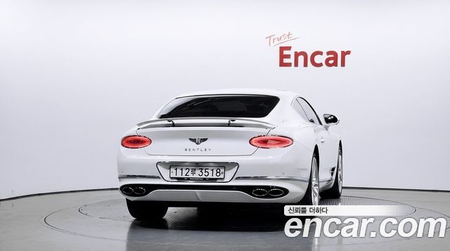 Bentley Continental GT (III) 4.0 GT 2022 — фото 4