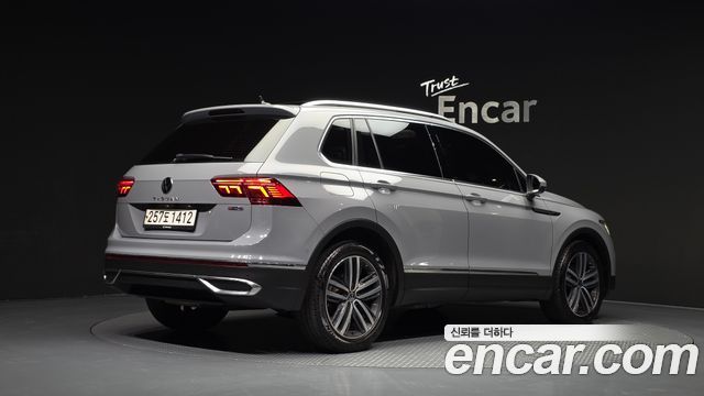 Volkswagen Tiguan (II) 2.0 TDI Prestige 2021 — фото 2