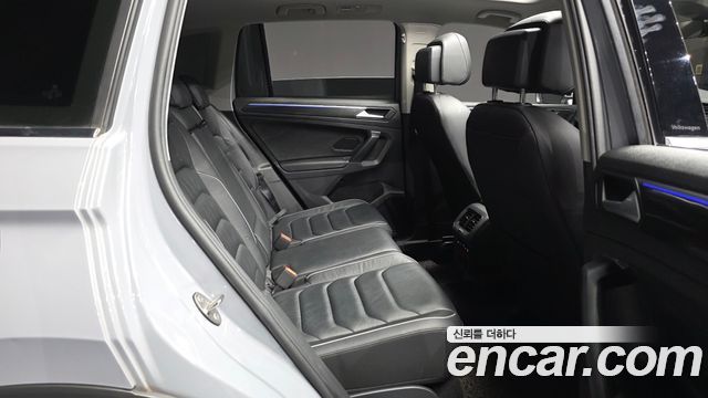 Volkswagen Tiguan (II) 2.0 TDI Prestige 2021 — фото 12