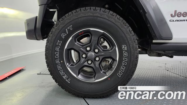 Jeep Gladiator (JT) 3.6 Rubicon 2023 — фото 5