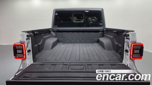 Jeep Gladiator (JT) 3.6 Rubicon 2023 — фото 23