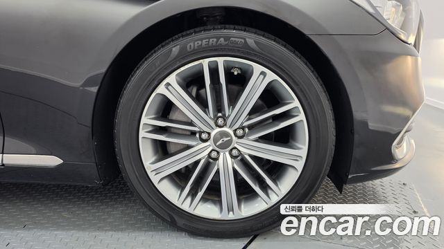 Genesis G80 3.3 GDI AWD Luxury 2018 — фото 5