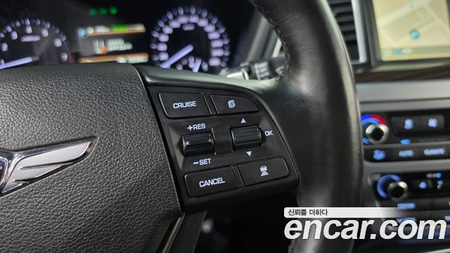 Genesis G80 3.3 GDI AWD Luxury 2018 — фото 15