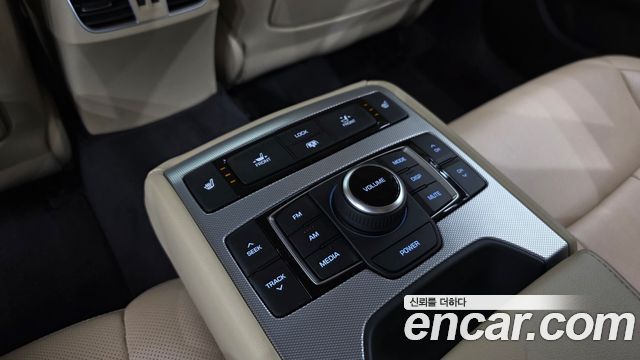 Genesis G80 3.3 GDI AWD Premium Luxury 2018 — фото 19