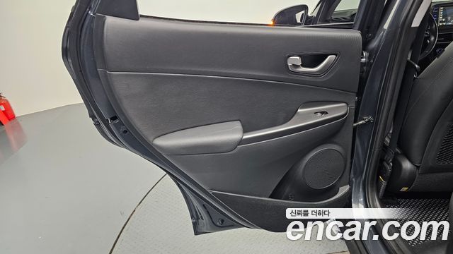 Hyundai Kona 1.6 Turbo 2WD Modern Choice 2020 — фото 25